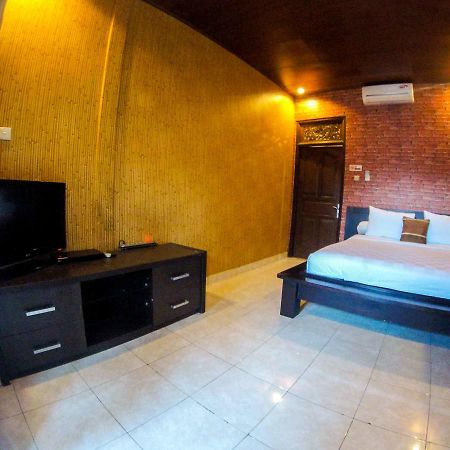 Leyeh Leyeh Homestay Canggu  Exterior photo